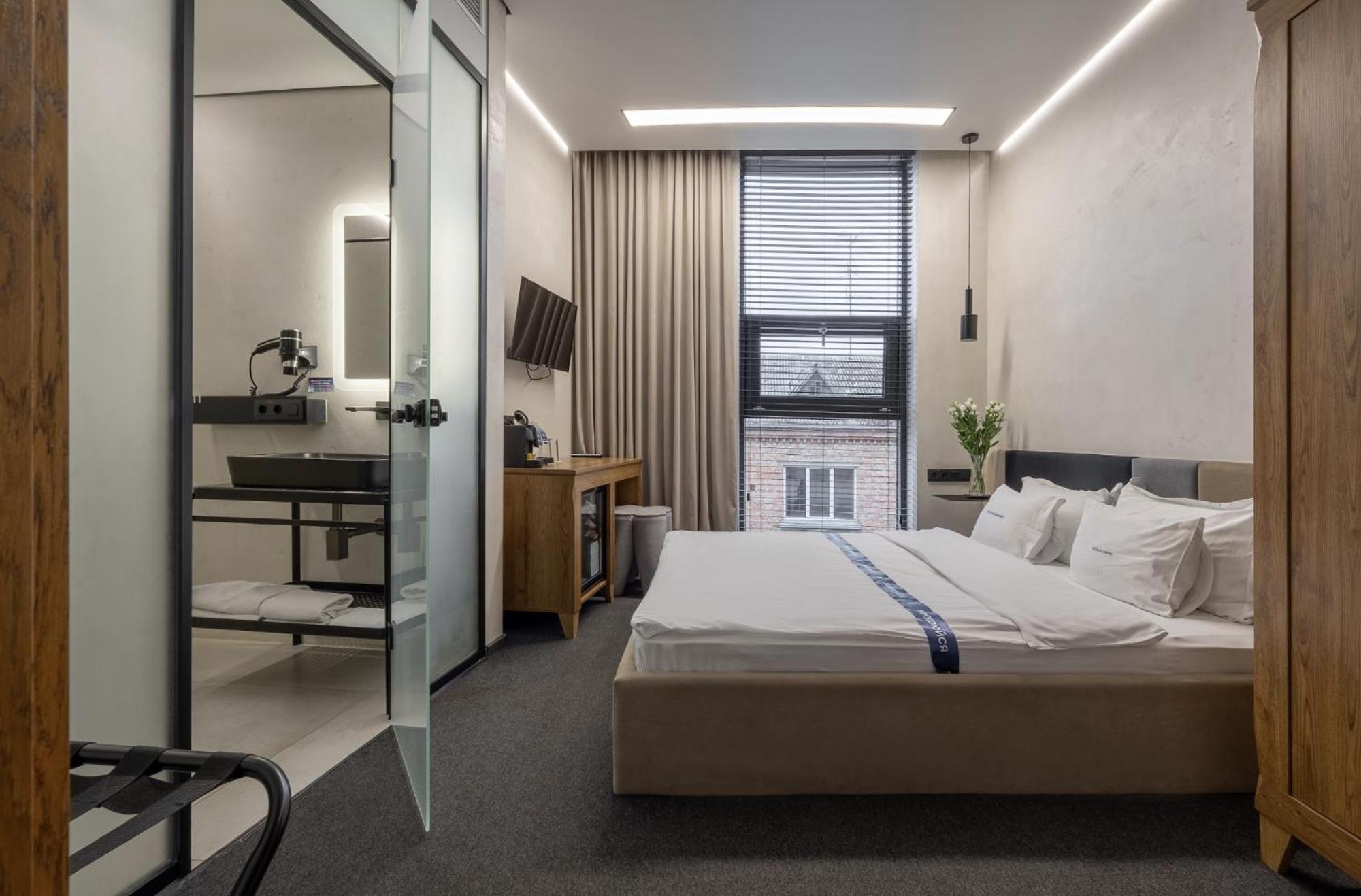 Ribas Rooms Lutsʼk Eksteriør billede